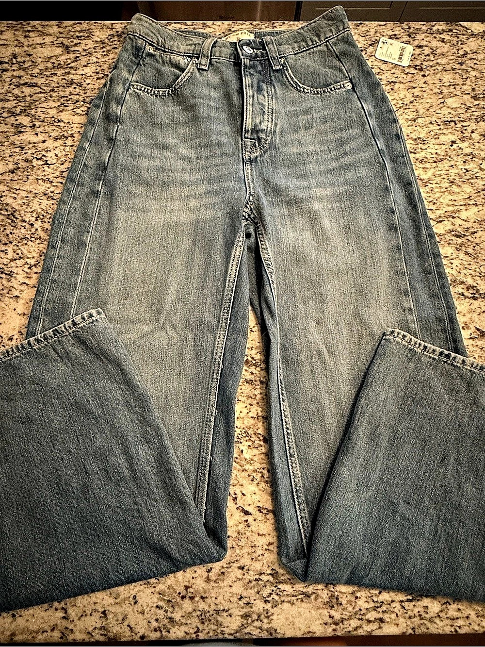 We The Free Wide Leg Jeans Cotton Jeans in Blue Waist 25 NWT